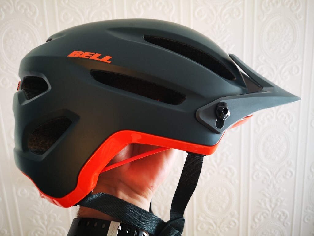 bell 4forty mips orange